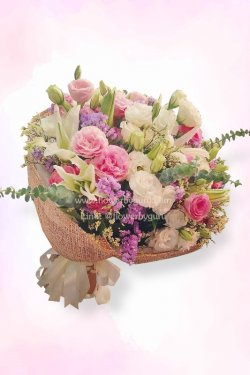ช่อดอกไม้สวยๆ ร้านดอกไม้ Flower By Guru